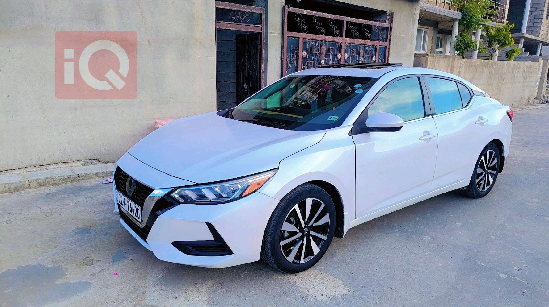 نیسان سێنترا